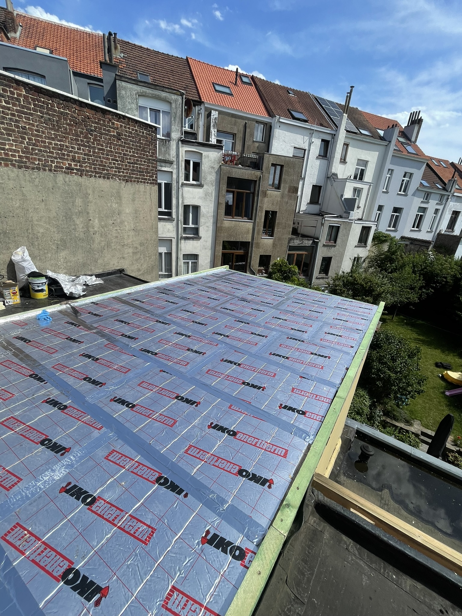 isolation plate forme